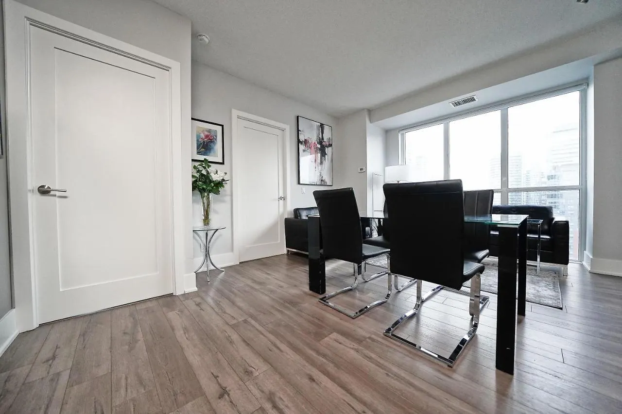 Grand Royal Condos - Cn Tower Canada