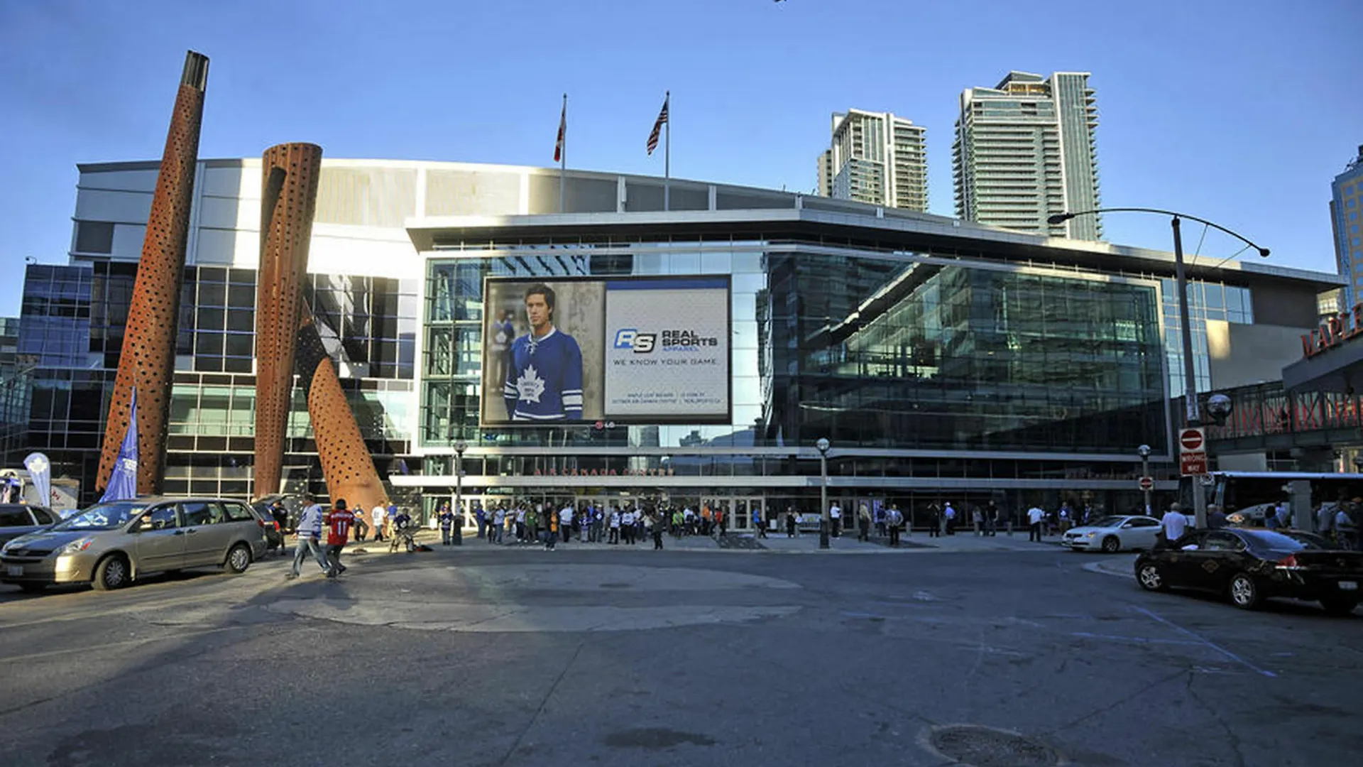 Grand Royal Condos - Cn Tower Apartment