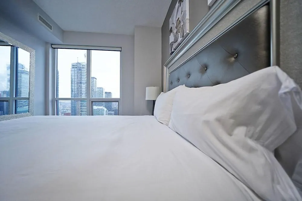 Grand Royal Condos - Cn Tower Toronto